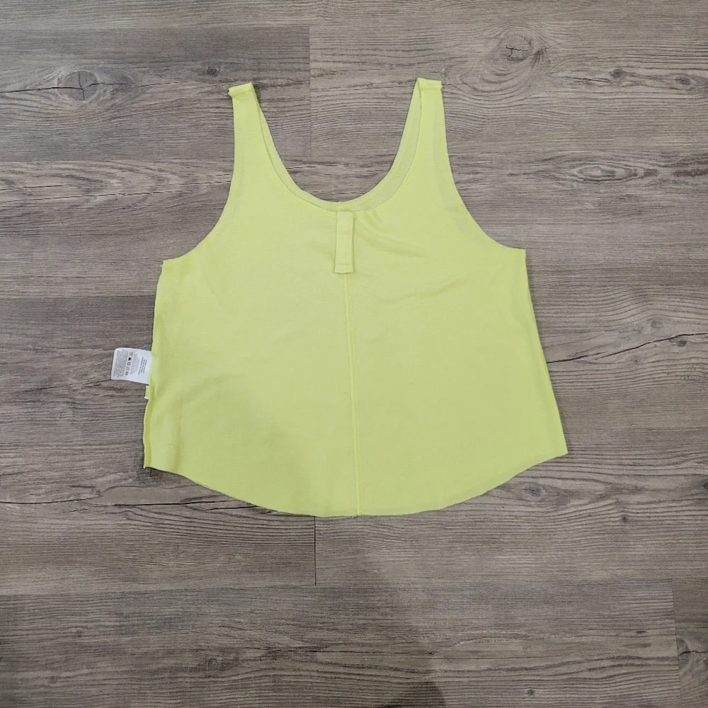 Nike Women Dry Fit Tank Top Size Medium - Picture 6 of 9